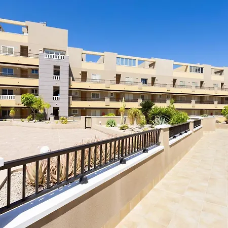 Apartment Home2book Bright Penthouse Medano, Terrace & Pool