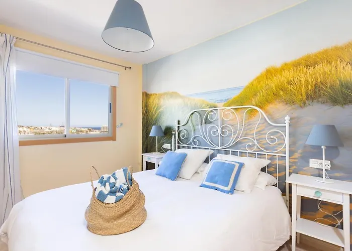 Home2book Bright Penthouse Medano, Terrace & Pool Lägenhet *