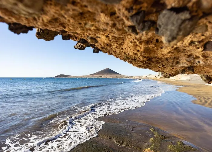 Home2book Bright Penthouse Medano, Terrace & Pool Lägenhet *